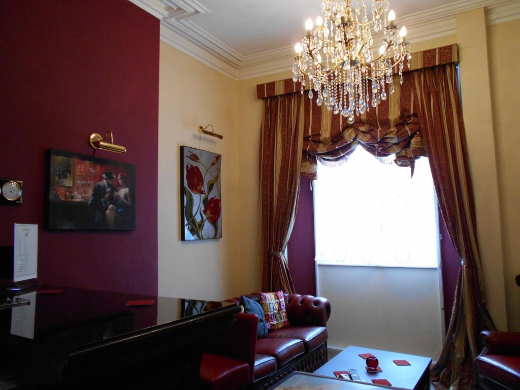 Cranborne Guest Accommodation Exclusively For Adults Torquay Exterior photo